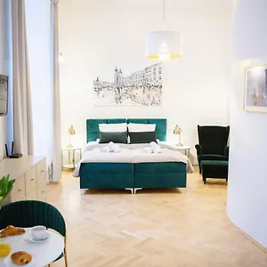 Appartamento Apartments Roman