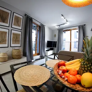 Appartamento Browar Lubicz | Balcony | Elevator | Free Garage
