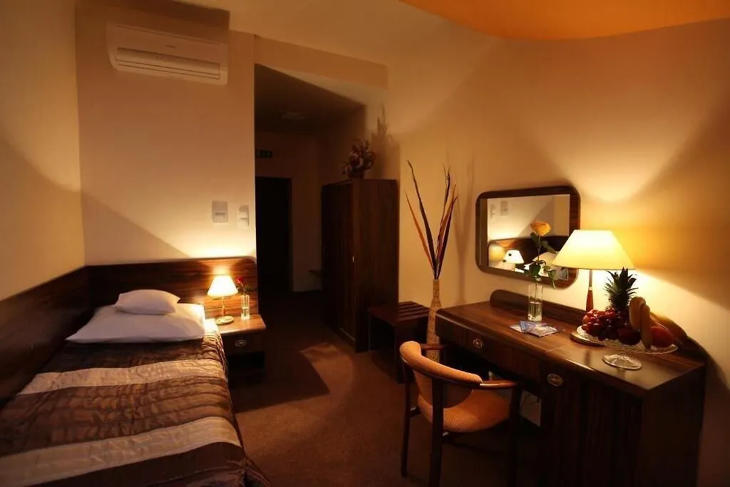 Hotel Wit Stwosz 크라쿠프