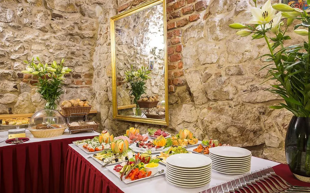Hotel Wit Stwosz Krakow 3*,  Poland